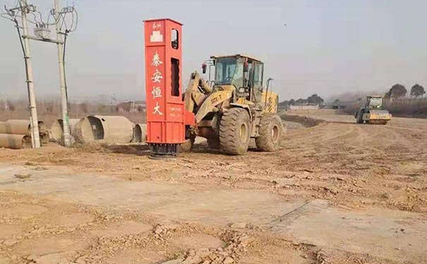 液壓夯實機(jī)